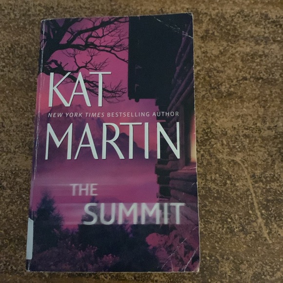 (3 for $20)3 Paranormal Romance Novels - Picture 6 of 11